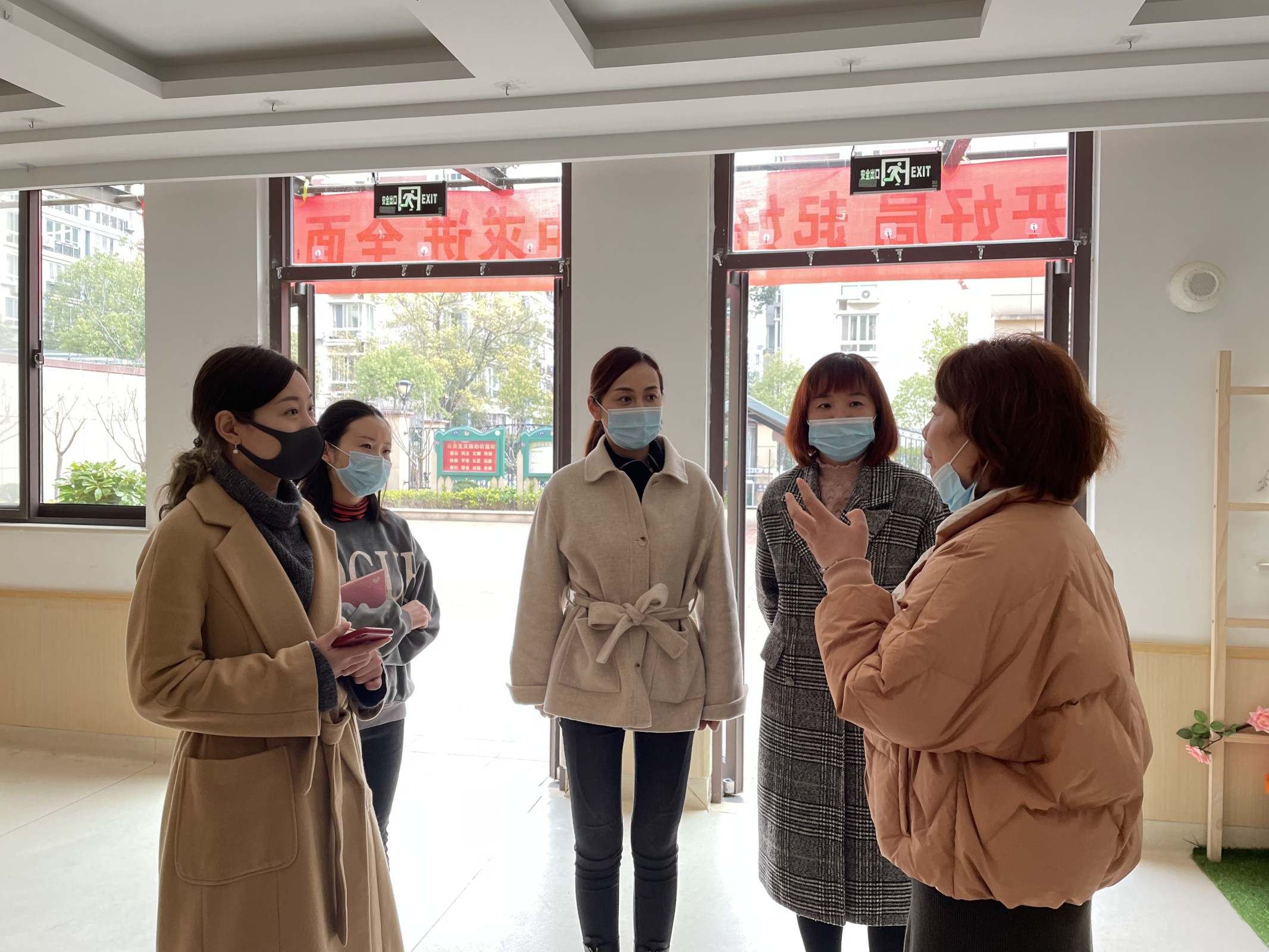 2021.3.21 黄园园 区后备干部跟岗新闻稿(1)_html_236ff742.jpg