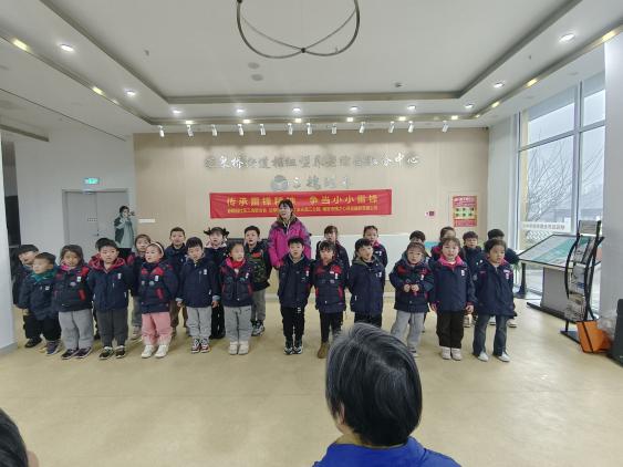 （最终版）雷锋活动报道_html_943a020.jpg