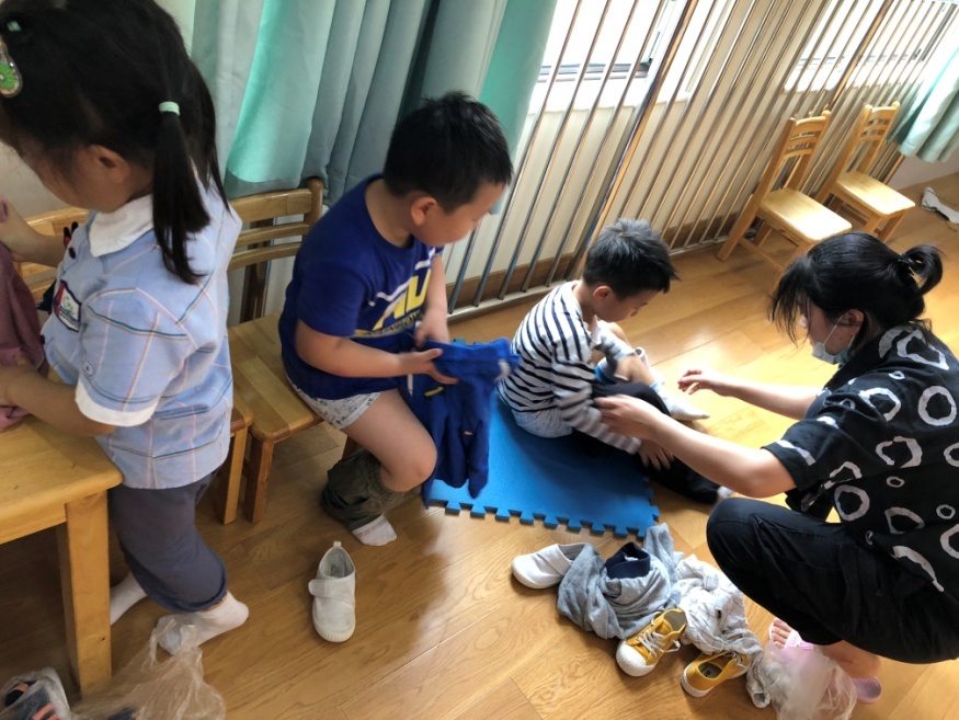 2020.6.24 丁文轩 【生命迈幼】--端午”粽“动员_html_m556af3bb.jpg