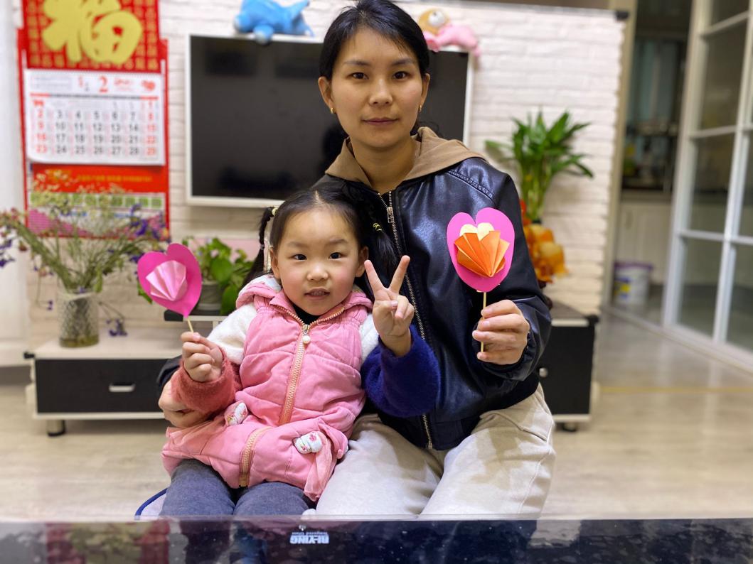 （生命迈幼·教学动态）温情三月 情暖春天 感恩有你 (2)_html_m3eec3f02.jpg