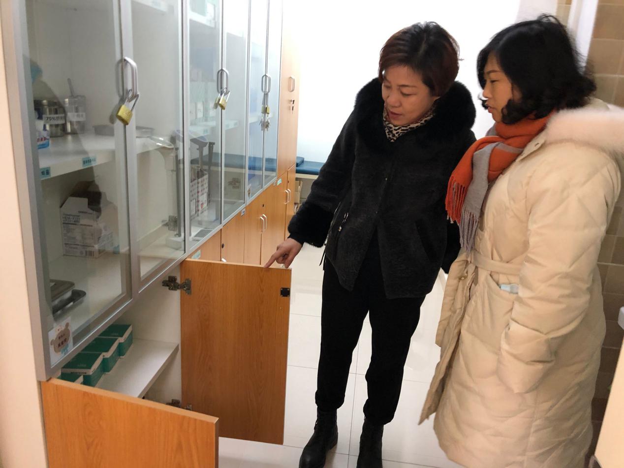 【幼教督学】 疫情当前严检查 筑牢健康防线墙_html_m371ed8ae.jpg