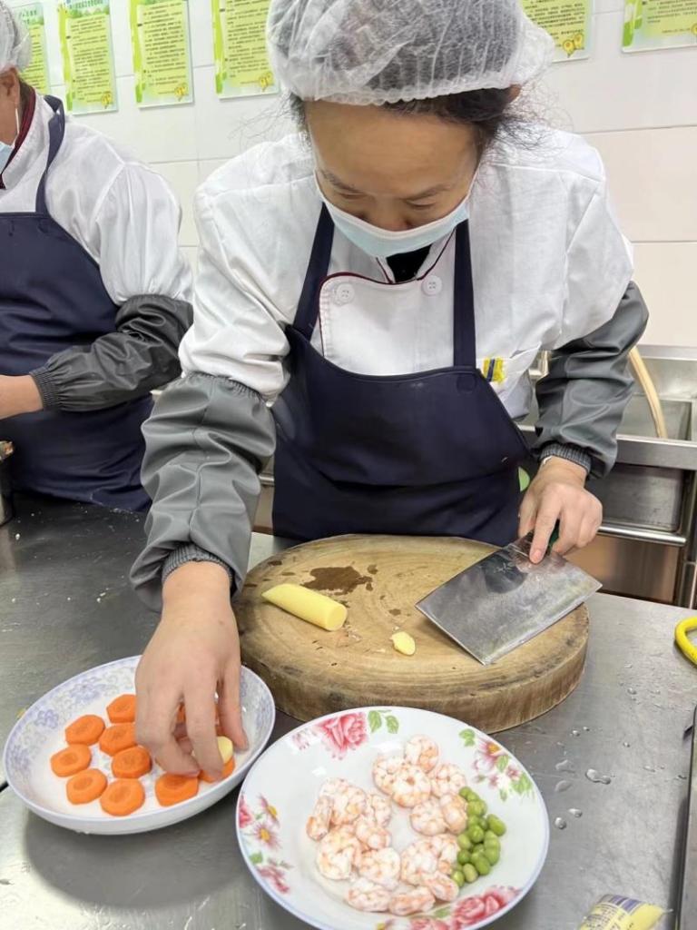 我的拿手菜比赛报道21.12.3_html_7784576e.jpg