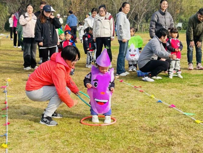 绘本节 亲子运动会 新闻稿 _html_m45fdb41d.jpg