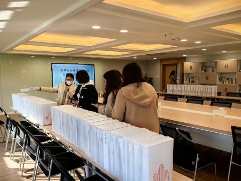 迈幼嘉誉山分园接待侨康路幼儿园参观活动(1)_html_3b2ab861.jpg