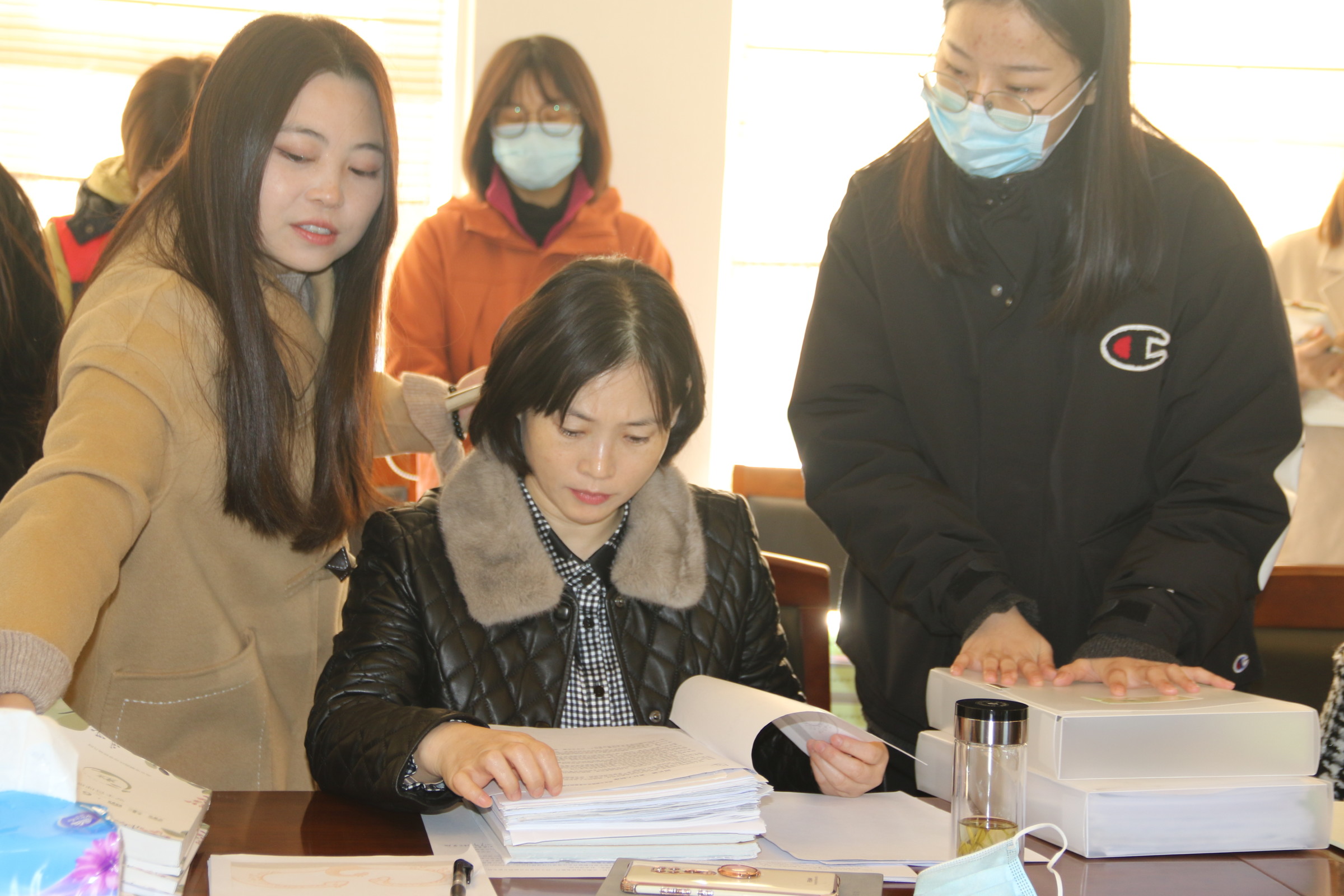 【生命迈幼·安全第一】迈皋桥幼儿园迎接区卫生保健铜牌复验_html_2fa09245.jpg