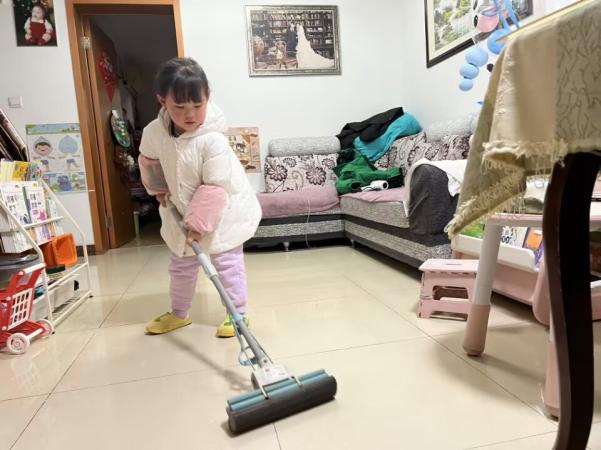迈幼嘉誉山分园学雷锋新闻稿修改_html_180a98ce.jpg