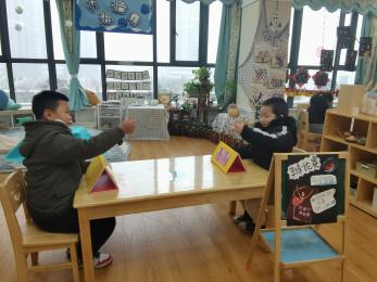 【生命迈幼  课程故事】大脚丫跳芭蕾_html_4d047448.jpg