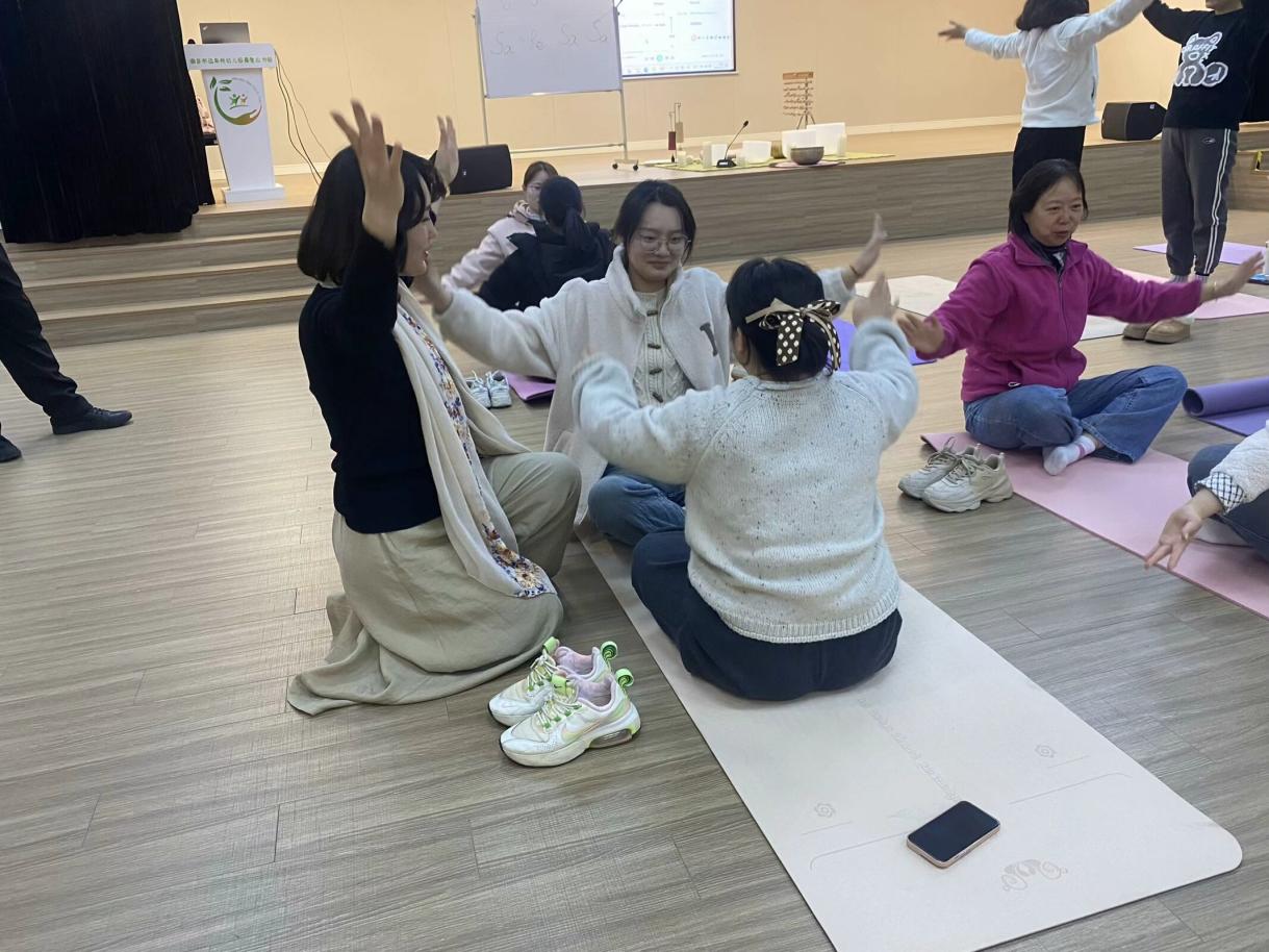 【生命迈幼·工会活动】关注心理健康 预防心灵感冒 ——迈皋桥幼儿园工会活动_html_6b37060b.jpg