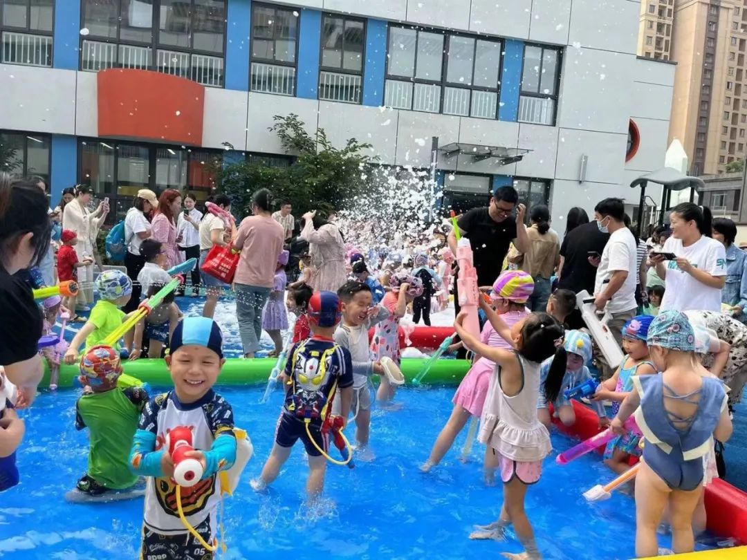 20230601 【生活燕幼·园区动态】燕鸣苑分园：乐享民俗 欢庆六一 ——亲子游园会活动_html_6acd48f4.jpg
