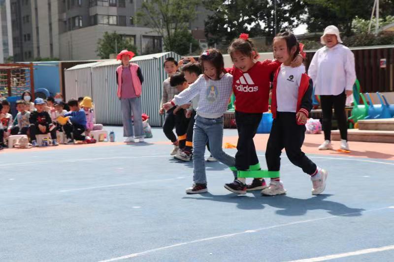 20210430新城大班运动会新闻_html_m1c0720a4.jpg