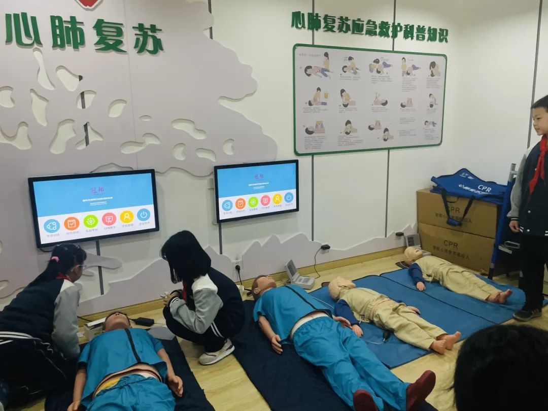 【生活燕幼·园区动态】下庙分园：“大班萌娃探小学，开启人生新篇章”——记幼儿园大班进小学体验活动(1)_html_m290766d2.jpg