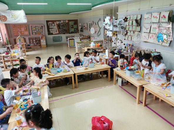 园区动态20210601新城六一_html_44b882f1.jpg