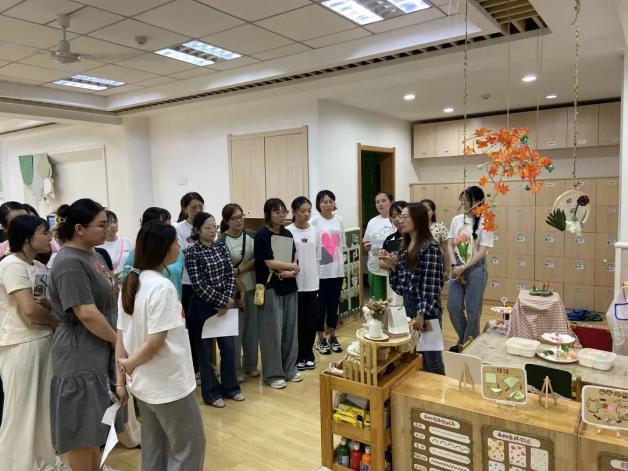 【生活燕幼·园区动态】下庙分园：“聚焦美工区，交流促成长”——美工区环境创设观摩学习活动_html_7633126.jpg