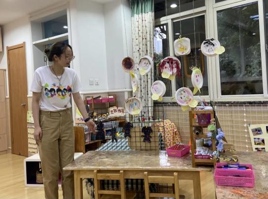 【生活燕幼·园区动态】下庙分园：“聚焦美工区，交流促成长”——美工区环境创设观摩学习活动_html_2353c367.jpg