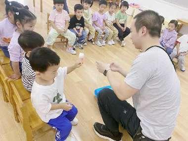 2023.09.28中心园“月圆印中秋 童心印国庆——双节活动_html_69854884.jpg