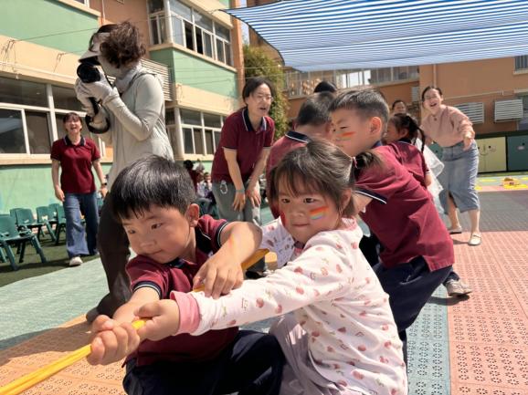 【生活燕幼·园区动态】下庙分园：“大手牵小手，球趣乐无穷”——小中班运动会_html_m2bbc5d21.jpg