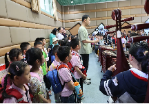 20240514【生活燕幼·年级组动态】燕幼中心园：花开有时，衔接成长——大班年级组参观小学活动_html_m1aefbbcb.png