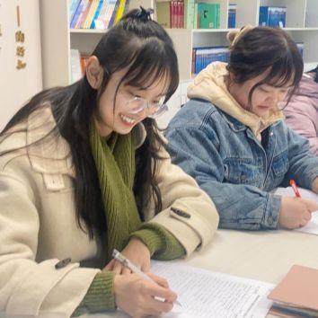2024102【生活燕幼·园区动态】“守教育初心 ，正师德师风 ”——师德师风自查自纠专项活动_html_42ae3072.jpg