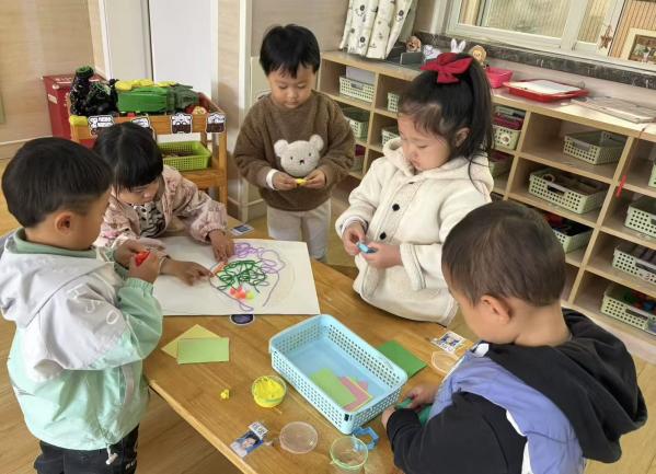 【生活燕幼·园区动态】下庙分园：“欢庆燕幼华诞，同贺九七荣光”——燕子矶幼儿园97周年园庆活动_html_3eee9308.jpg