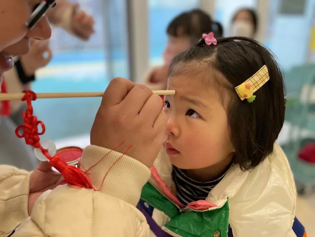 20230206【生活燕幼&middot;园区动态】燕鸣苑分园：“春暖花开 萌兔归来”——新学期开学记_html_3a90e58d.jpg