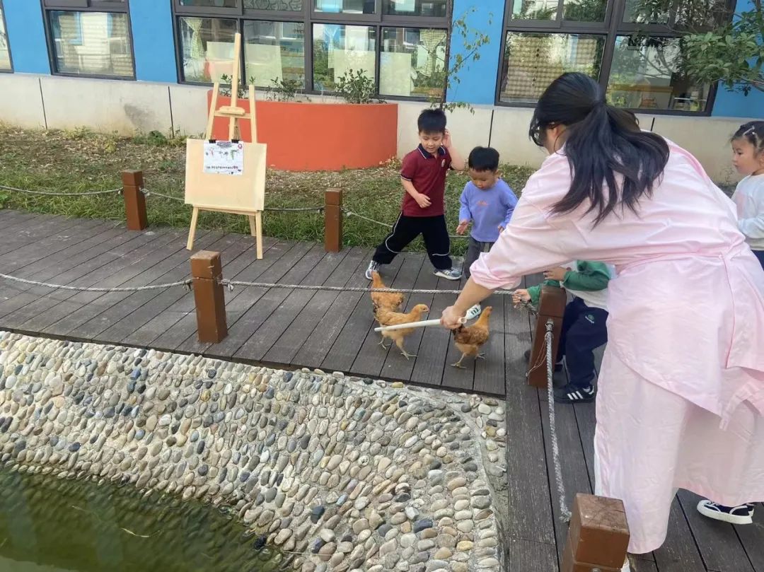 20231016 【生活燕幼·园区动态】燕鸣苑分园：“童心童智 童议童趣”——小桃子议事会第七次会议_html_m19c7099b.jpg