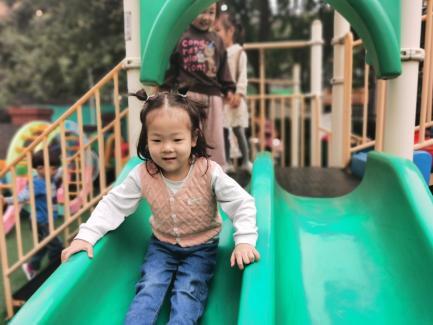 【生活燕幼·年级组动态】下庙分园：“大带小，乐成长”——小班幼儿成长纪实_html_5abf5d26.jpg