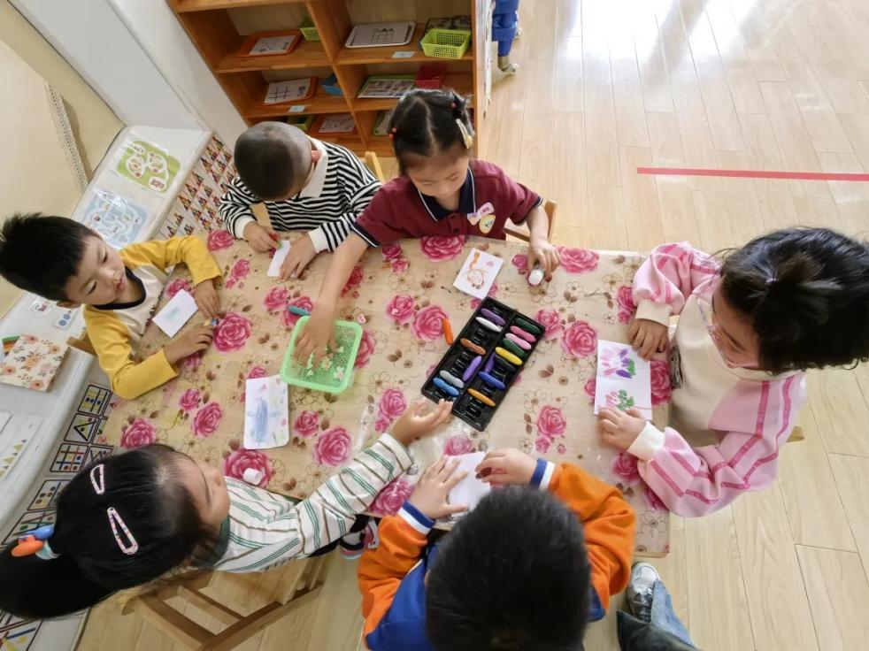 【生活燕幼·园区动态】下庙分园：“时逢霜降至，童趣满深秋”——霜降节气活动_html_m16a9d291.jpg