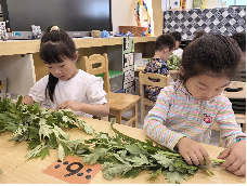 20240607【生活燕幼·园区动态】“五月初五 端午安康”——燕幼燕鸣苑分园端午节活动_html_2b7c04eb.png