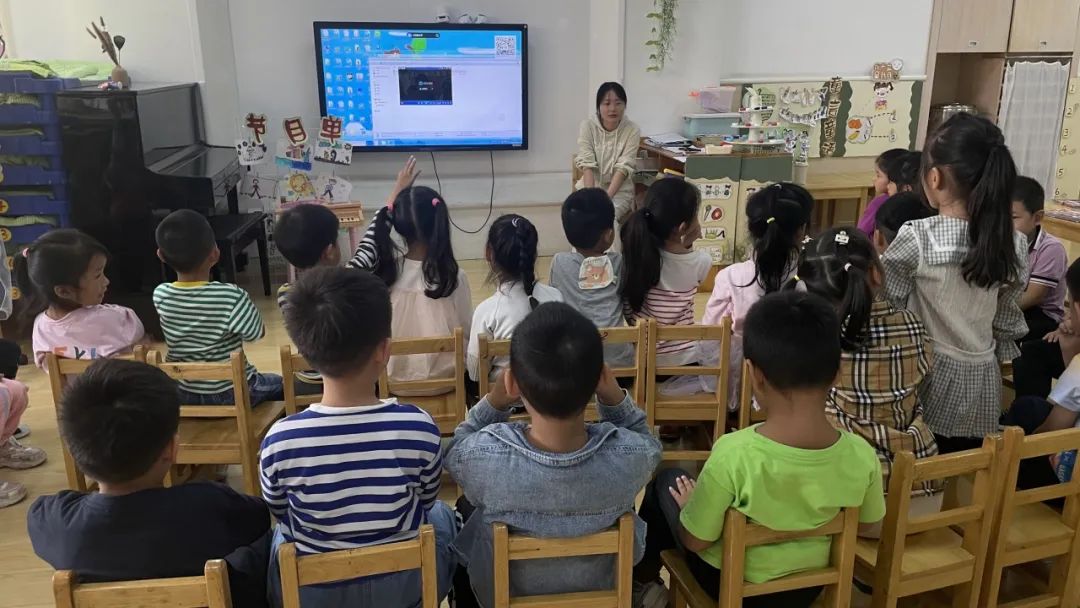 【生活燕幼·教研组动态】下庙分园：“语”你相约，“研”续成长——语言组集体教学观摩活动_html_4b9c12a8.jpg
