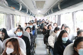 “赴一场春天的约会”——燕子矶幼儿园教职工工会活动555_html_m2e163f2b.jpg