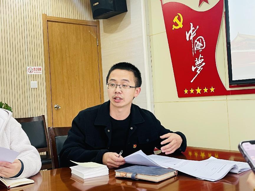 20230406【生活燕幼·党支部动态】“学习二十大，奋进新征程”——燕子矶幼儿园党支部主题党日活动(1)_html_1197faf6.jpg