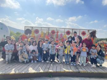 【生活燕幼·园区动态】下庙分园：秋意正浓时，一“童”“趣”郊游——亲子秋游活动_html_mfcd401f.jpg