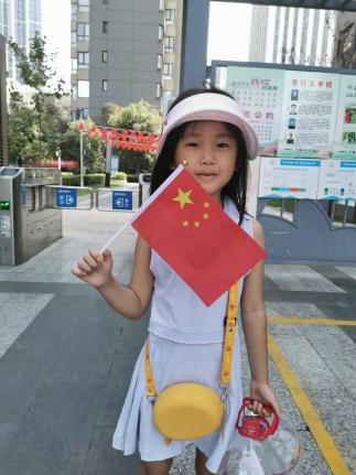 新城园 2021.10.15大班组国庆活动新闻_html_ea28162.jpg