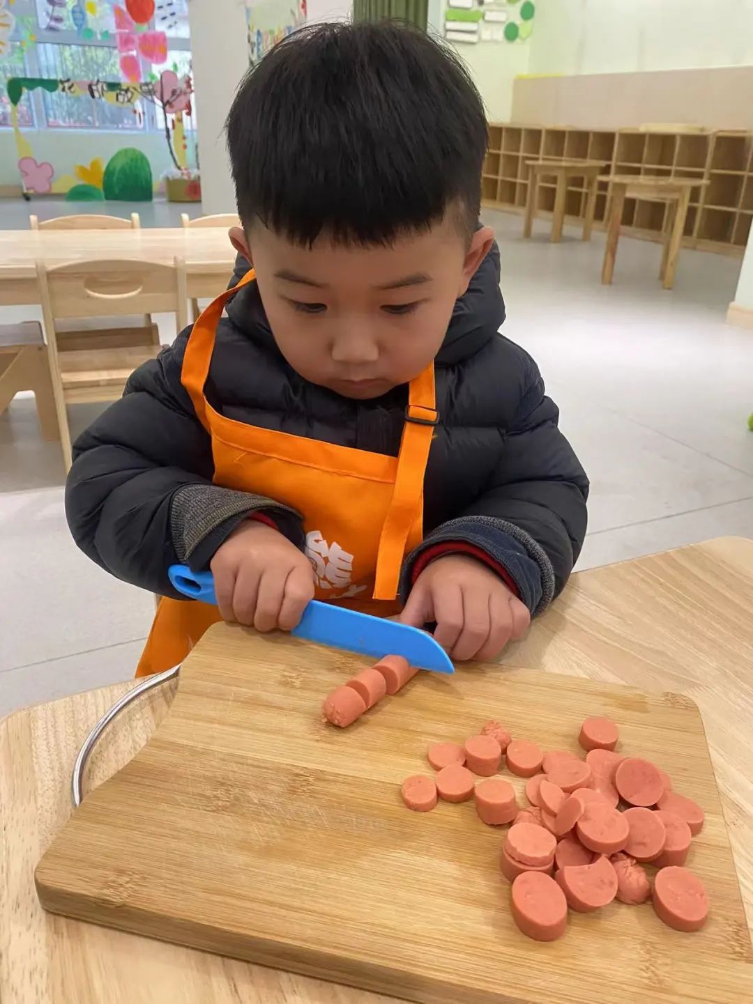 20230321【生活燕幼·园区动态】燕鸣苑分园：遇春分 知春意——舌尖上的节气之春分_html_m24827cf.jpg