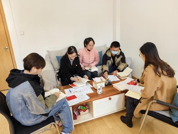 20231113【党支部动态】“学思想、强党性、重实践、建新功”——党员主题教育理论学习_html_m1211e088.jpg