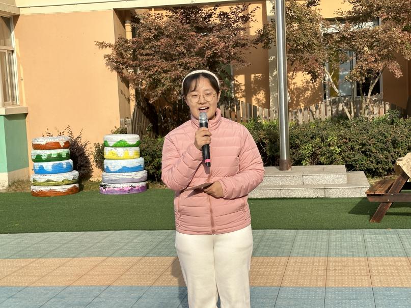20231127【生活燕幼·园区动态】下庙分园：“小仪式，大情怀”——大二班升旗仪式_html_7179ea59.jpg