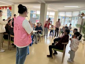 20241011【生活燕幼&middot;园区动态】新城分园：温情重阳，“幼”在身边”——重阳节活动doc_html_6d14f5a8.jpg