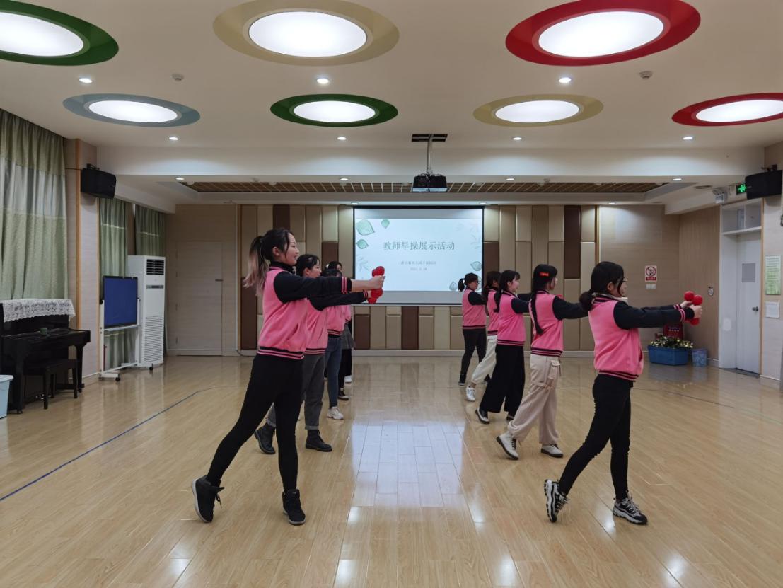 园区动态_html_7df68bf7.jpg