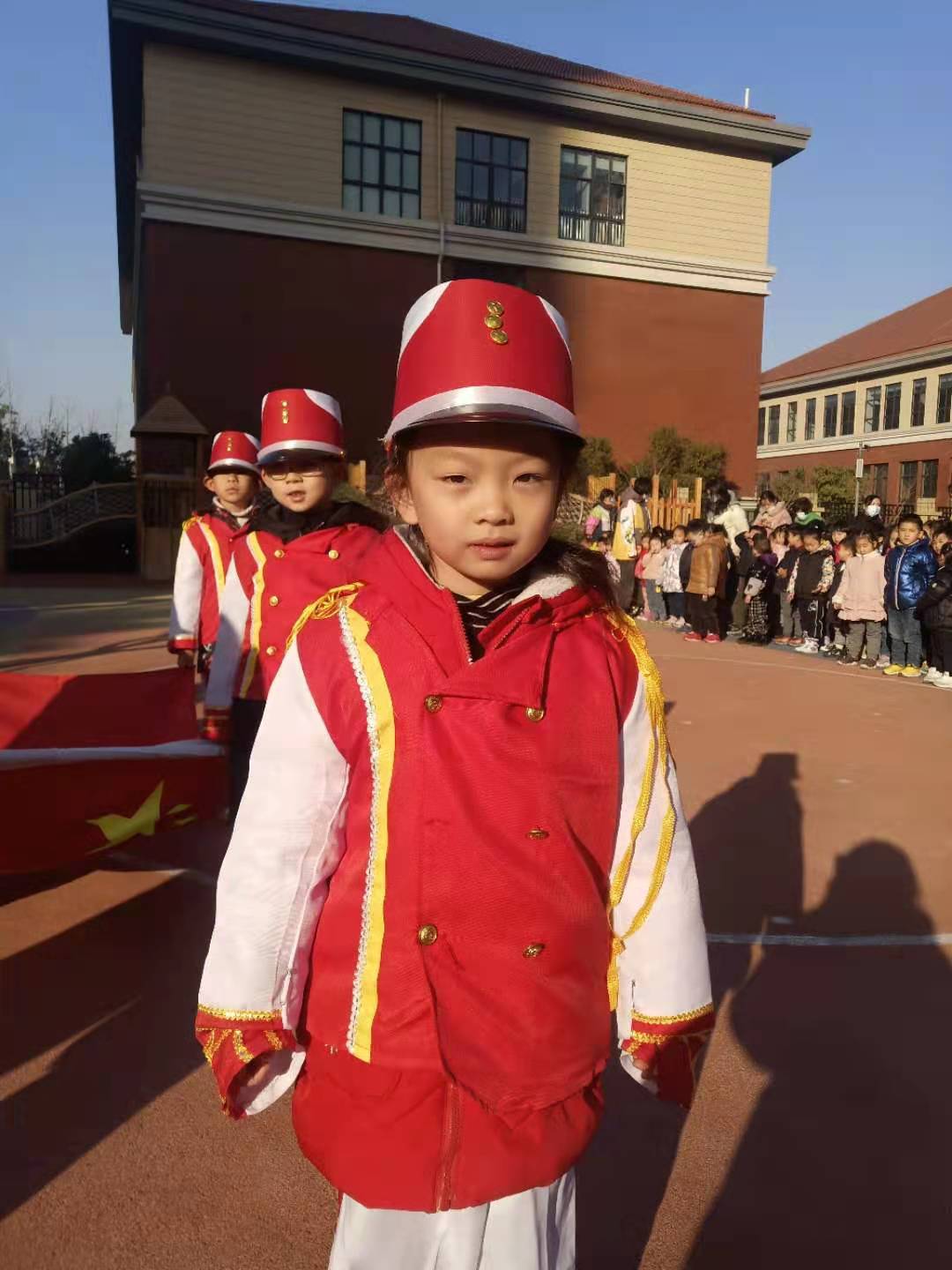 20210118大三班升旗新闻稿_html_m77a731f9.jpg