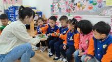 【生活燕幼·园区动态】燕幼中心园：“春意藏，立夏至”——小二班立夏节气活动_html_m63d8ad05.jpg