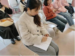 120241205【生活燕幼·安全第一】守护健康 从“心”开始——教师健康讲座_html_m705d371.png
