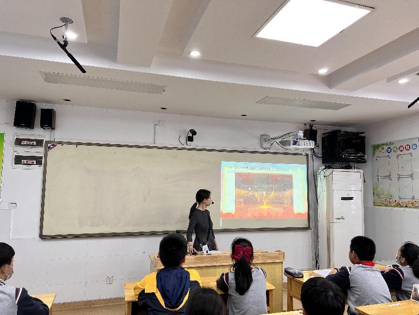 以研修促提升，做有为班主任_html_m48002c3d.jpg