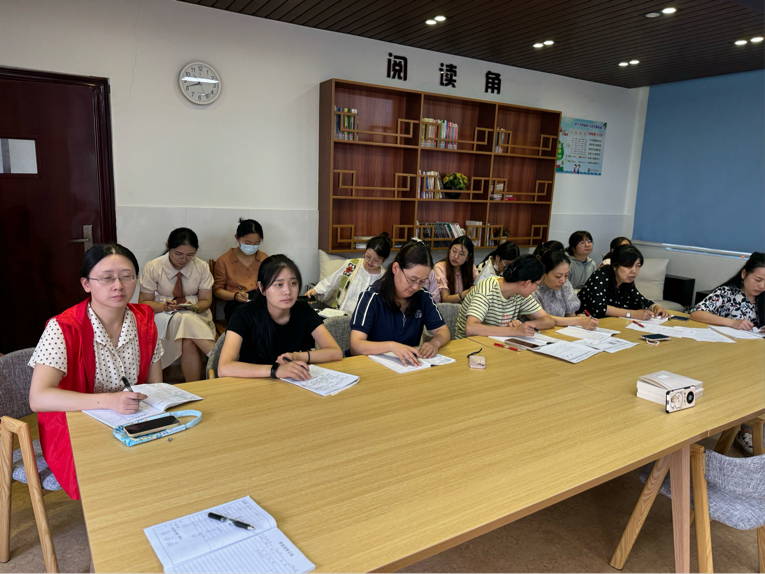【养正颐小·数学】 操作探究明算理 以研促教助成长