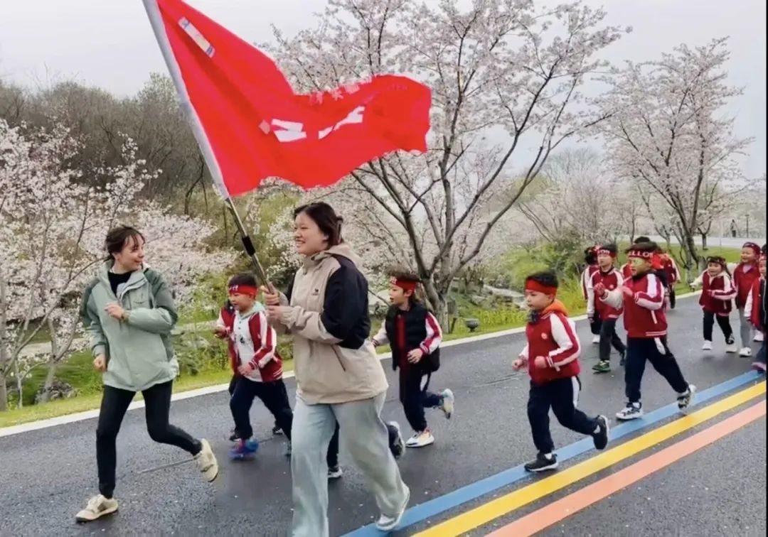 临时_html_5743c1d8.jpg