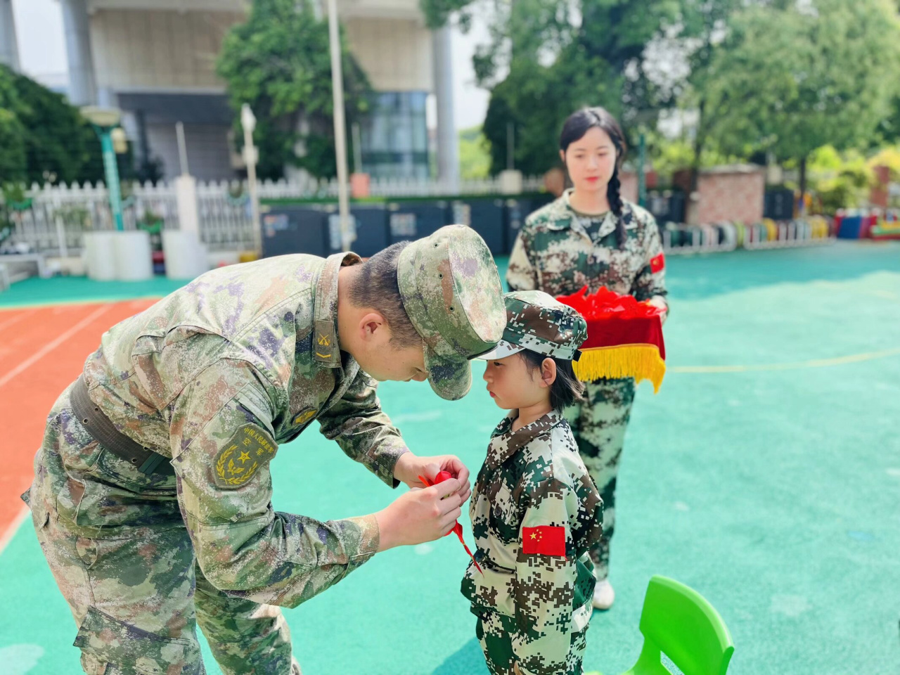 临时_html_m53d1413a.jpg