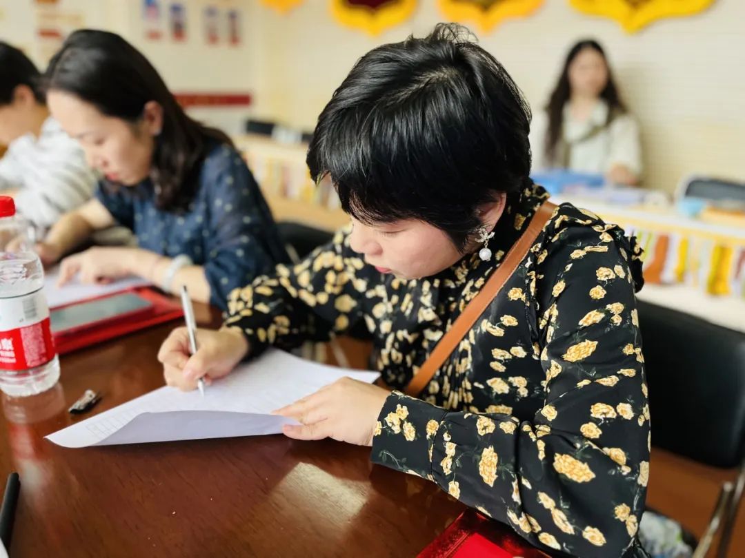 临时_html_m47bde774.jpg