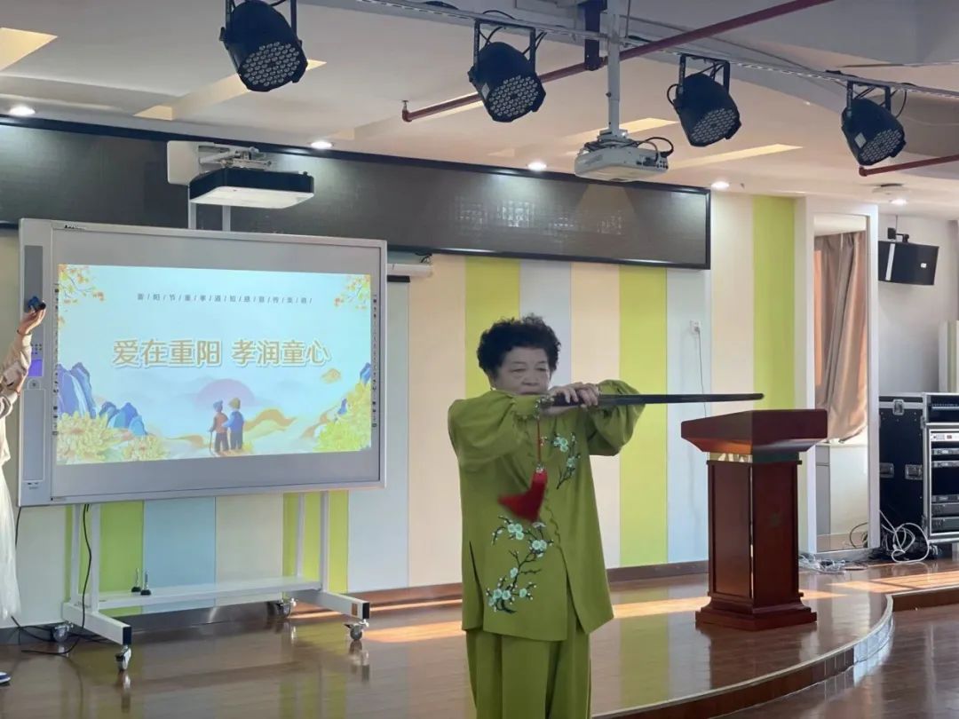 临时_html_m240ad05e.jpg