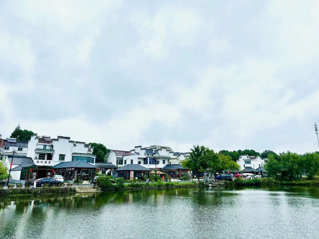 临时_html_m2eb69758.jpg