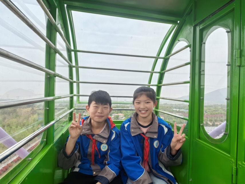 4.11春游新闻_html_79c203a.jpg