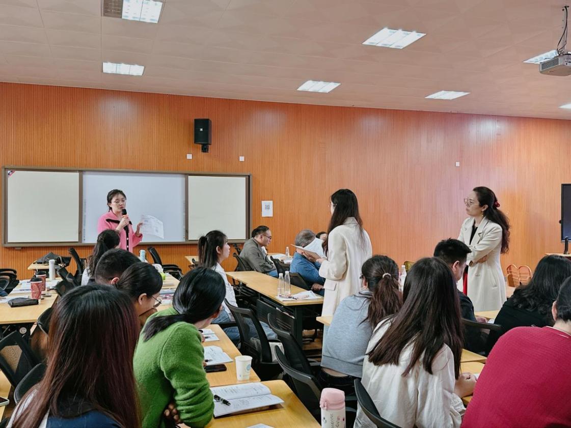 青小区级数学教研活动新闻稿20241017_html_m74af61c1.jpg